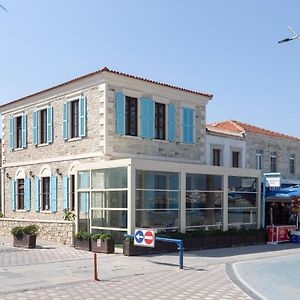 Marina Foça Hotel